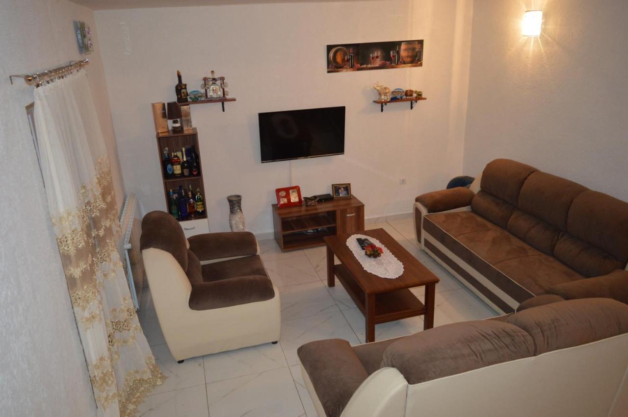 Vujas Village Pleasure Kotor Zewnętrze zdjęcie