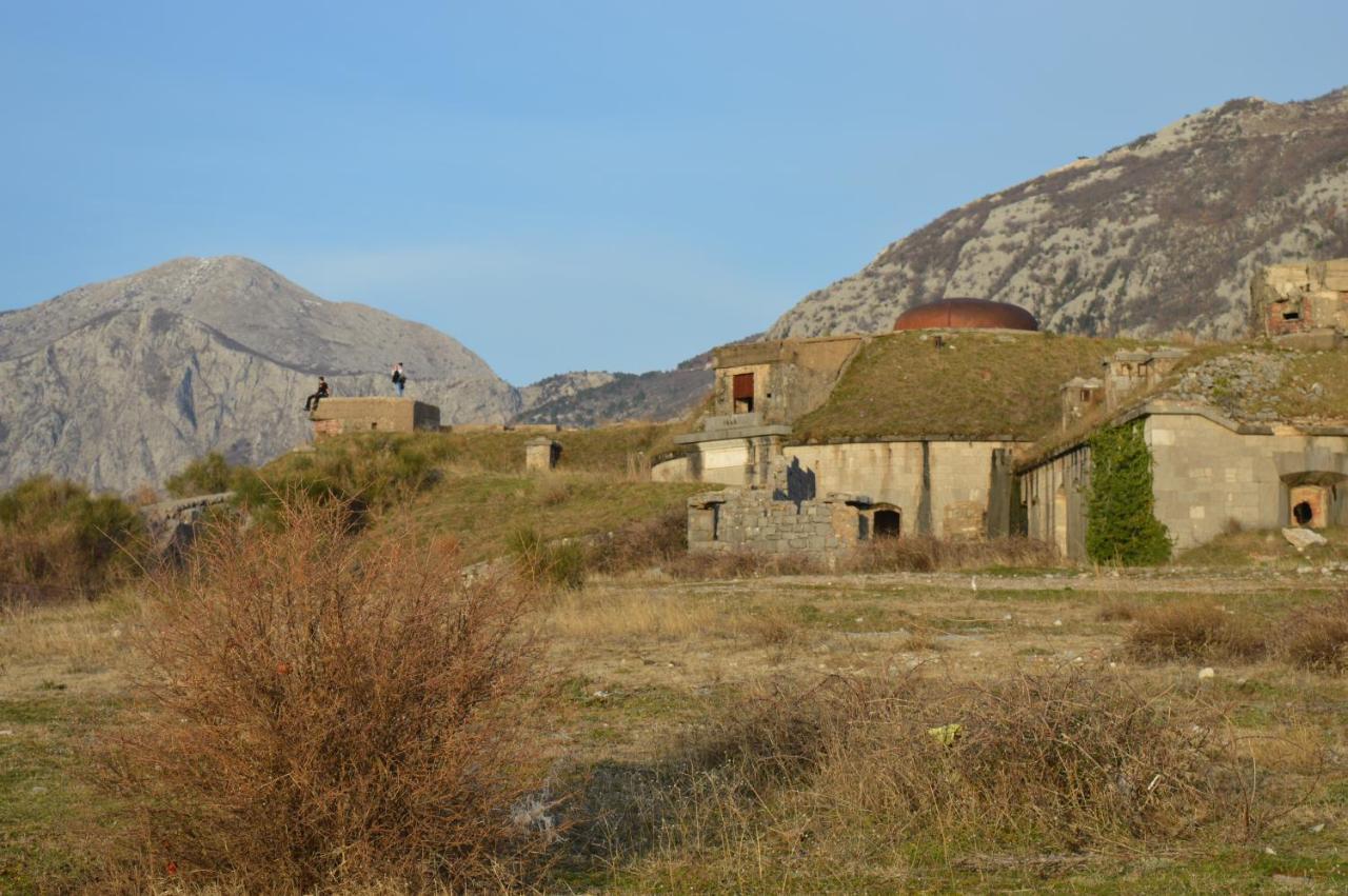Vujas Village Pleasure Kotor Zewnętrze zdjęcie